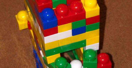 Object Constructors vs. Object Literals – Theory and Practice