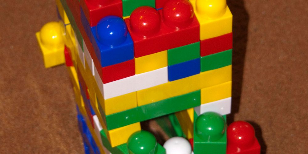Object Constructors vs. Object Literals – Theory and Practice